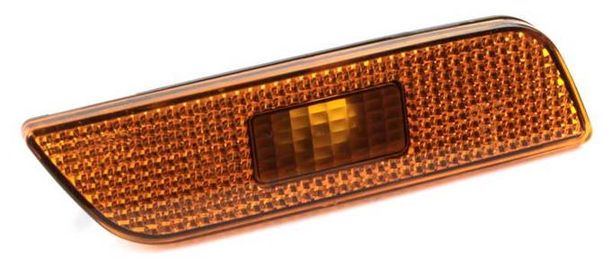 Volvo Side Marker Light - Passenger Side (Yellow) 9188264 - URO Parts 9188264